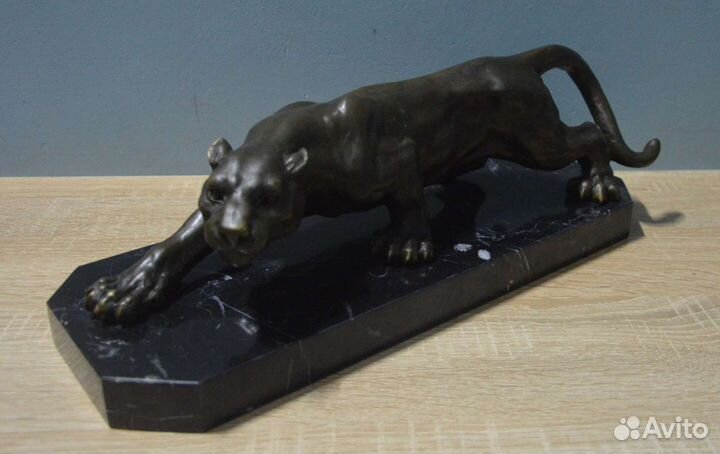 Статуэтка бронзовая Пантера