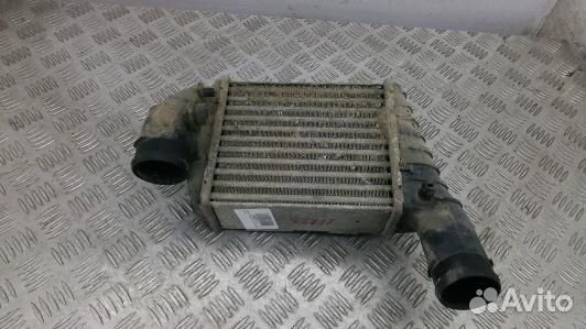 Радиатор интеркуллера audi A4 B5 (1FR23KC01)
