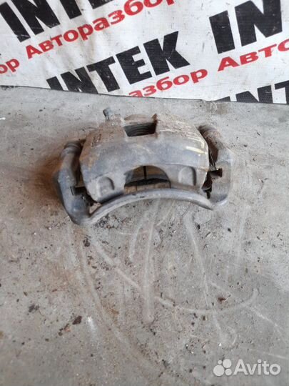 Суппорт передний правый Chevrolet Lacetti 2009