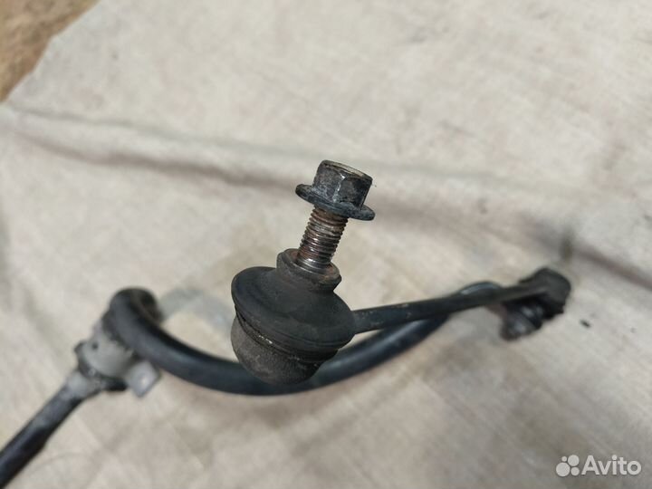 Стабилизатор передний mitsubishi lancer x