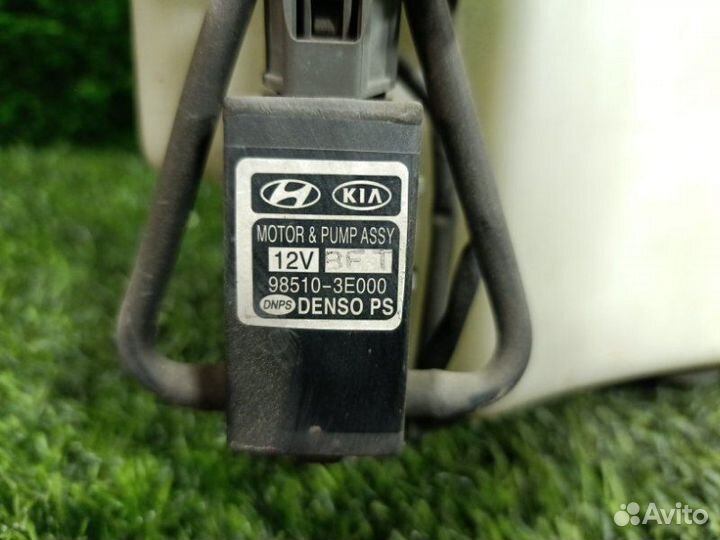 Бачок стеклоомывателя Kia Sorento BL D4CB 2006