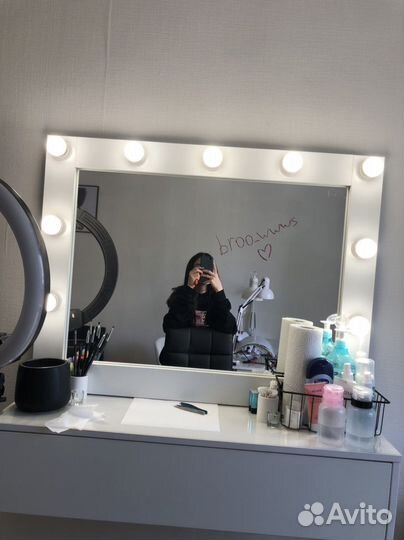 Зеркало с подсветкой