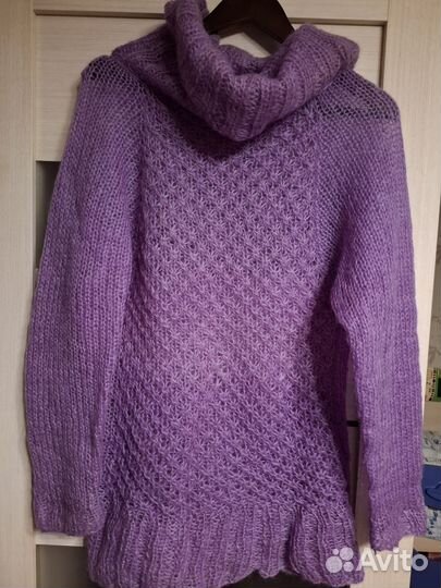 Свитер шерстяной женский новый. Ручная работа