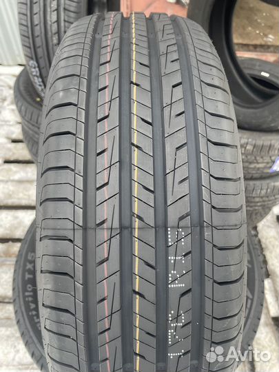 Tracmax X-Privilo TX5 215/65 R16 98H