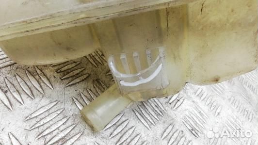 Бачок расширительный mazda 3 1 (7AR11NP01)