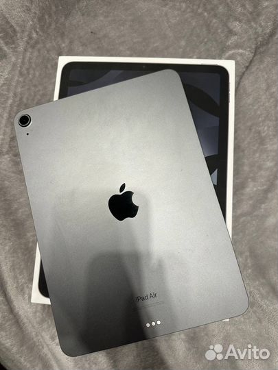 iPad air 5 64gb