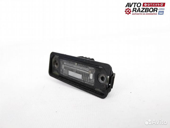 Фонарь подсветки номера VW Passat (B6) 2005-2010