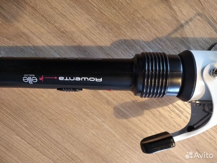 Щипцы для завивки волос