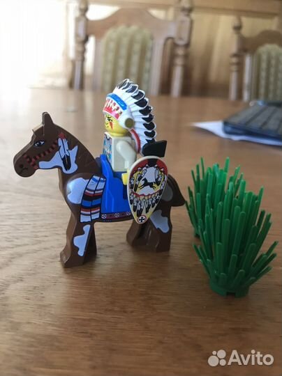 Lego Вестерн 1998 год, Вождь племени 6709