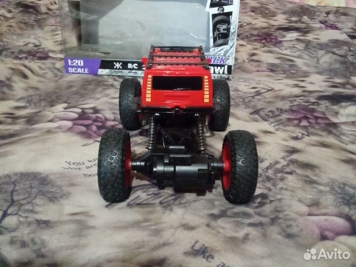 Машина на радиоуправлении, внедорожник