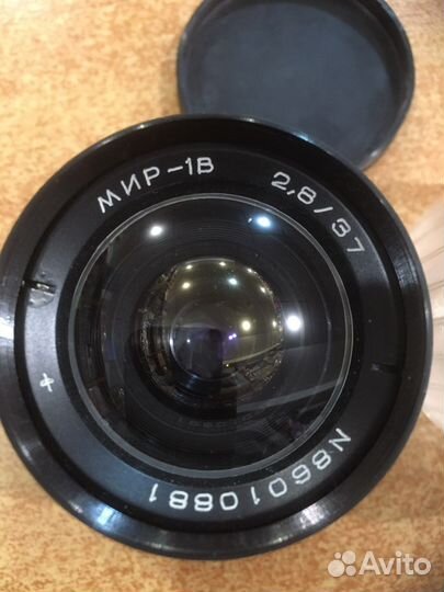 Объектив мир-1В