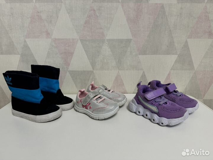 Обуь на девочку 20р