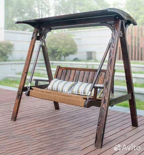 Деревянные качели для сада