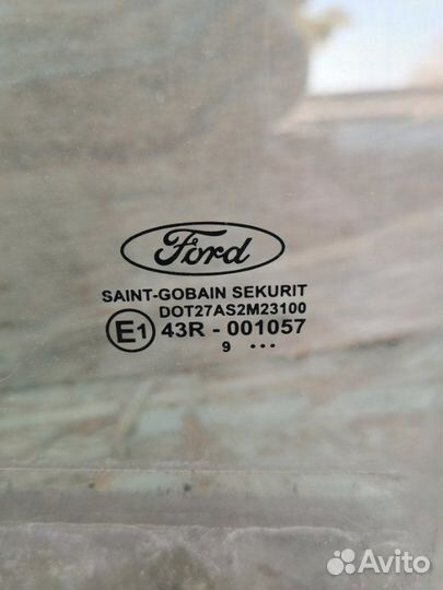 Стекло двери заднее правое Ford Focus 2 Рестайлинг