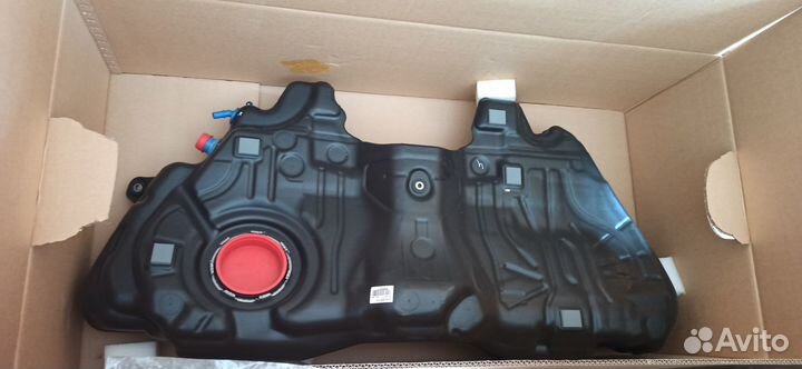 Бак топливный BMW F01/F02 2008