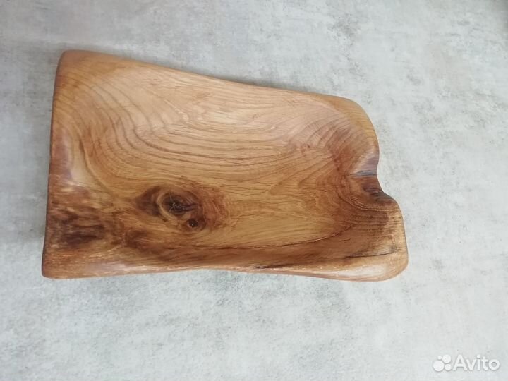 Чаша для фруктов из дерева