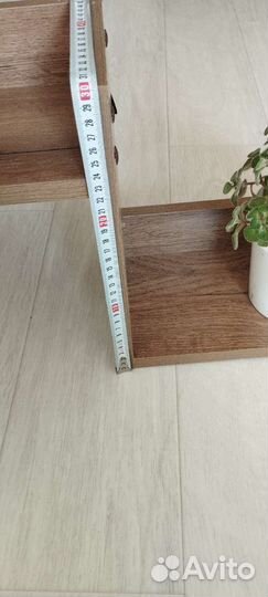 Полка настенная для цветов