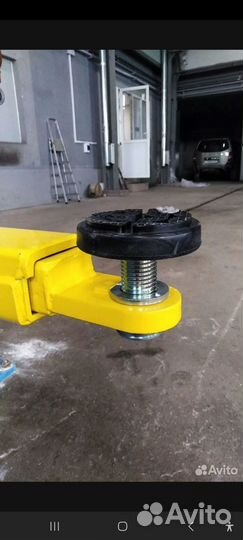 Подъемник автомобильный 4т