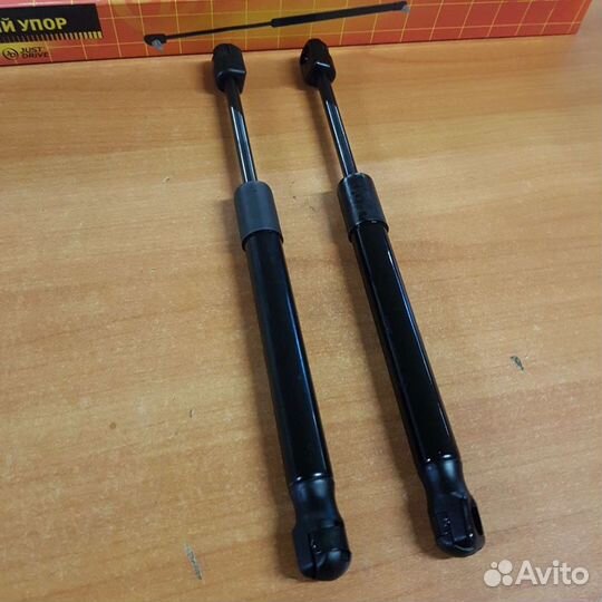 Упоры багажника 2шт Ford Focus 2 седан