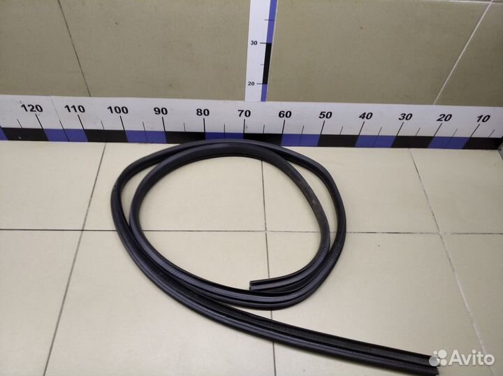 Уплотнитель (внутри) Focus II 2008-2011