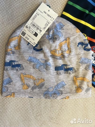 Шапки на мальчика 3-7 лет C&A