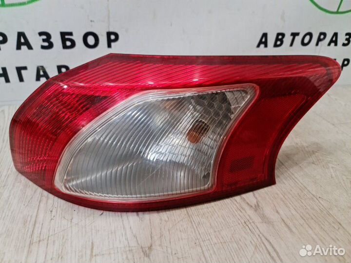 Фонарь в крыло задний правый Mitsubishi Lancer 10