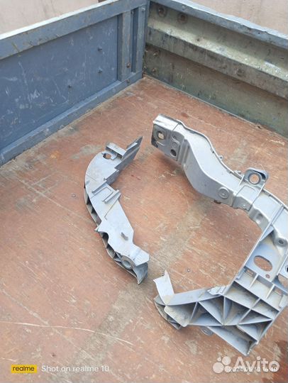 Передняя панель телевизор на ford focus 3