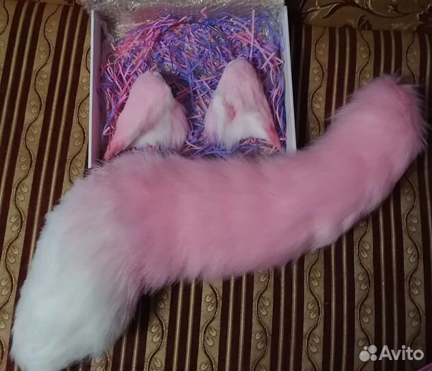 Ушки и хвостик на Яэ Мико