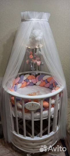 Кровать с балдахином