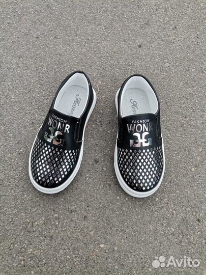 Туфли / слипоны