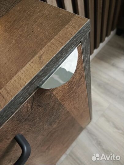 Крючки, ручки мебельные