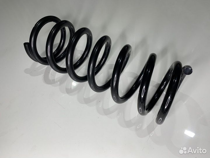 Пружины задние для Land Rover Discovery (LT, L318)