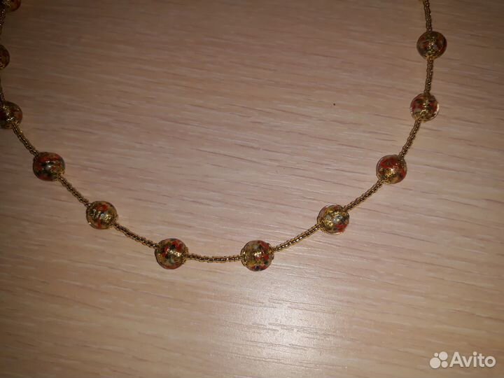 Три комплекта ювелирной бижутерии