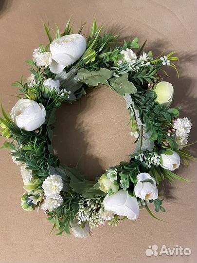 Венок на голову из цветов для фотосессии