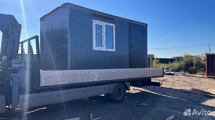 Блок-контейнер с душем и туалетом