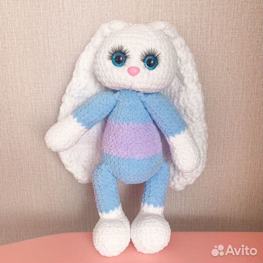 Вязаный зайка