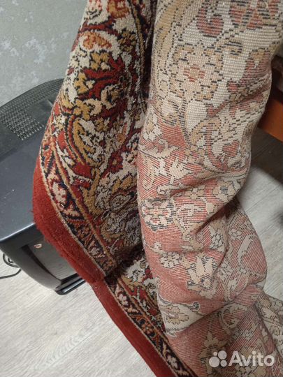 Ковер шерстяной