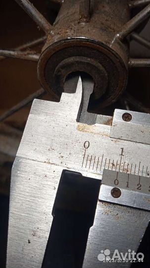 Колеса на детскую коляску адамекс