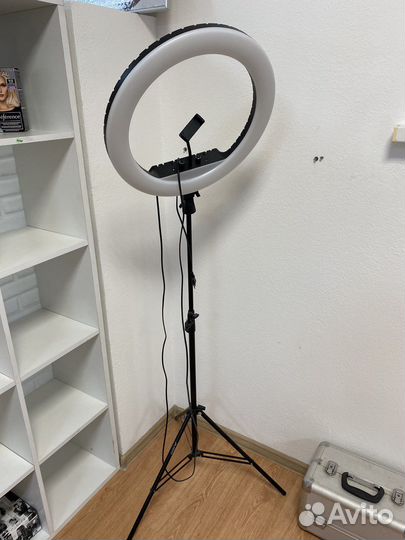 Кольцевая лампа 45 см бу