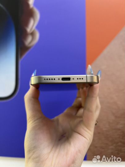 iPhone 15 Pro, 128 ГБ
