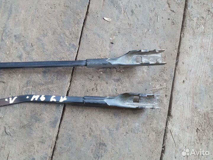 Поводок дворника Audi A4 B8