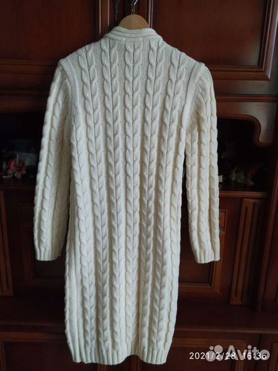 Верхняя одежда женская на весну 44-48