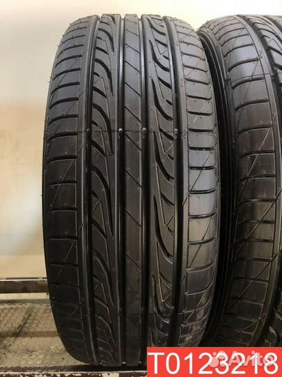 Dunlop SP Sport LM704 215/55 R17 94V