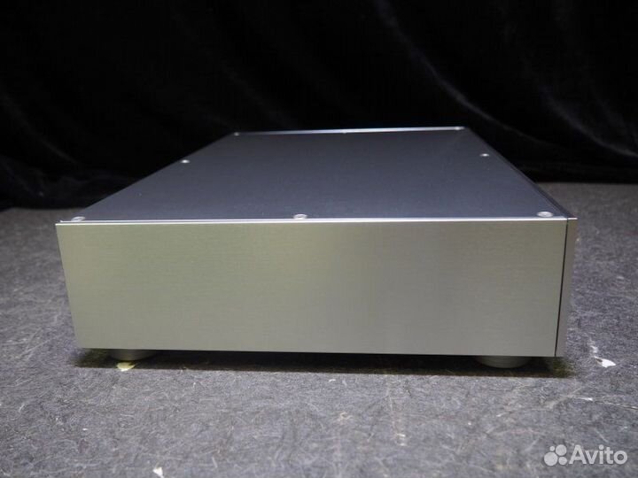 Предусилитель onkyo P-3000R с пультом