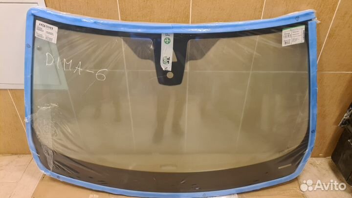 Лобовое стекло BMW F30 3-seria