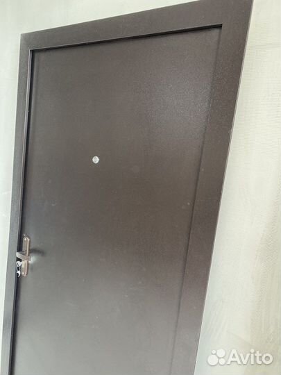 Дверь входная металлическая