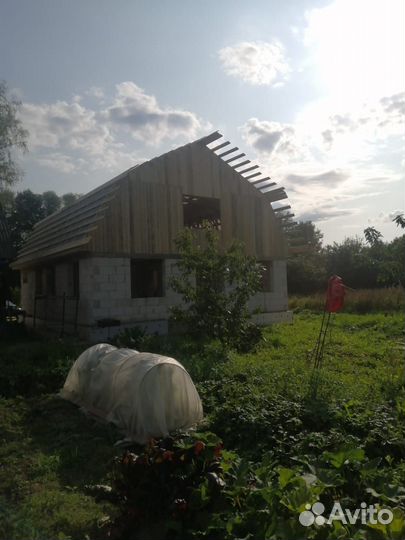 Крыш, заборы, фундамент