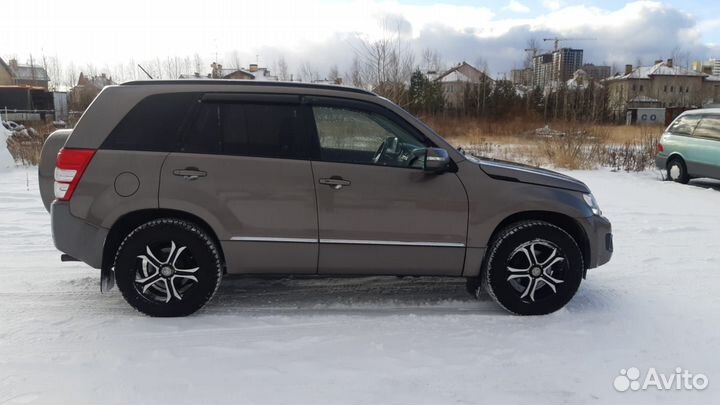 Suzuki Grand Vitara 2.4 AT, 2013, 247 000 км