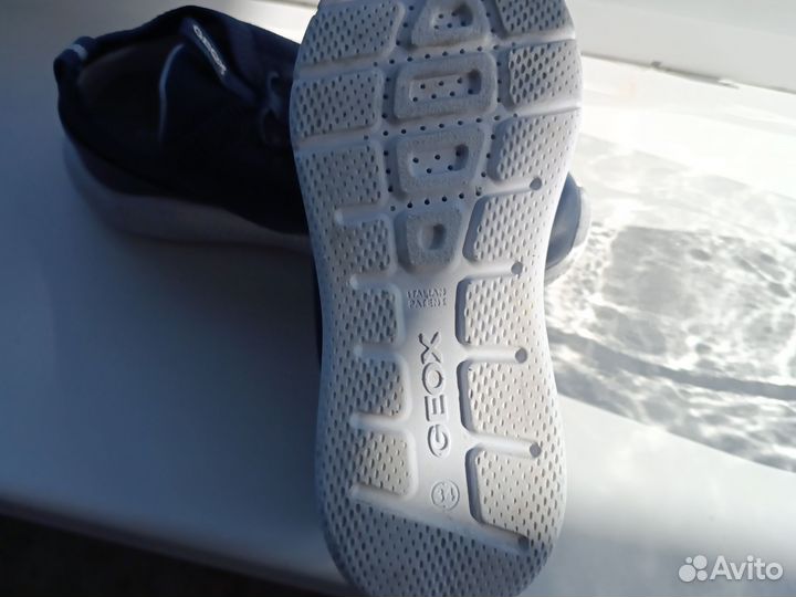 Кроссовки детские 34