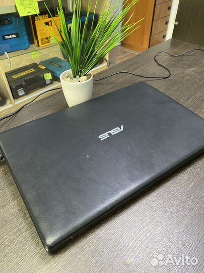 Ноутбук Asus X551M